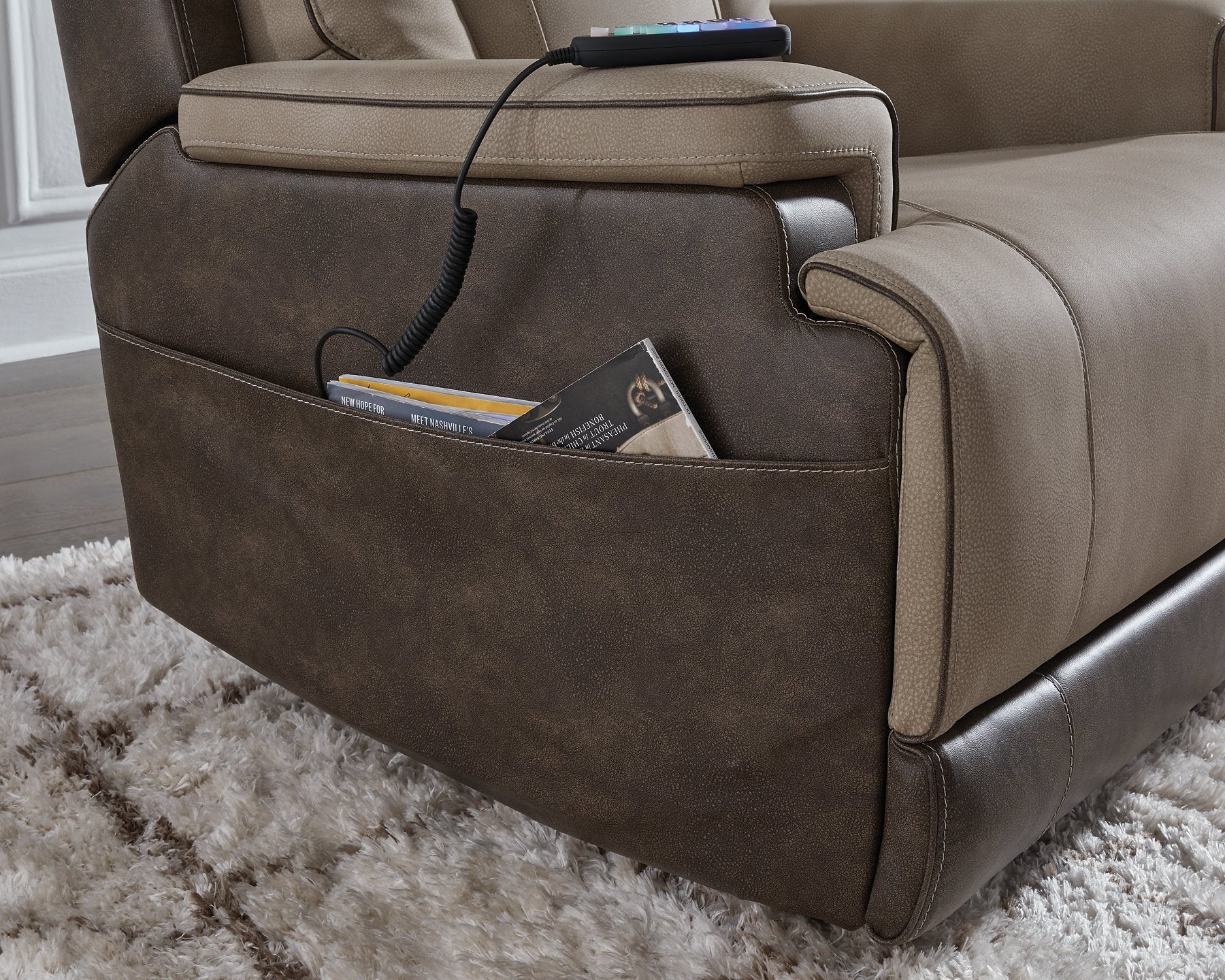 4Z-Peaceful Pause Power Lift Recliner - Image 12