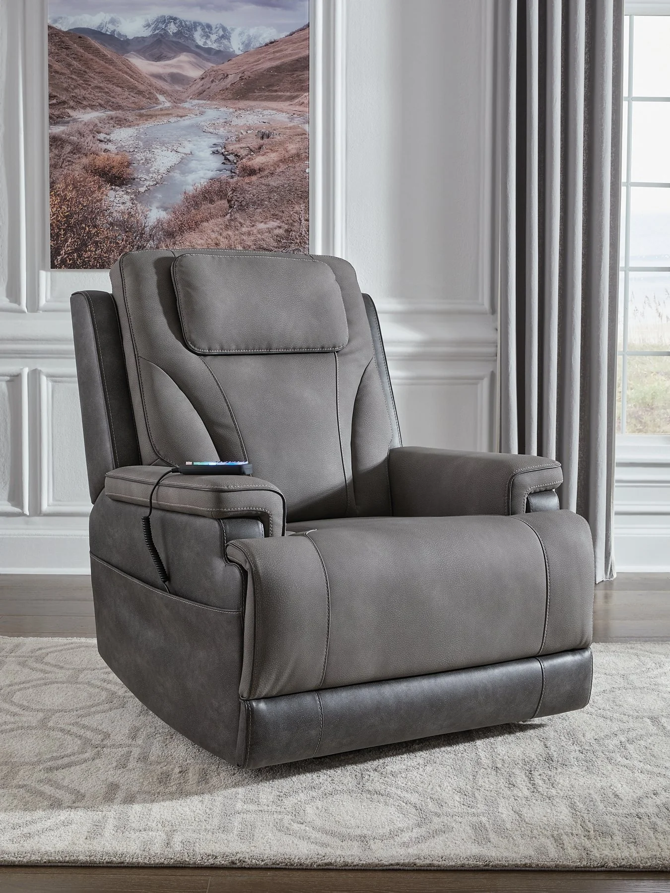 4Z-Peaceful Pause Power Lift Recliner - Image 17