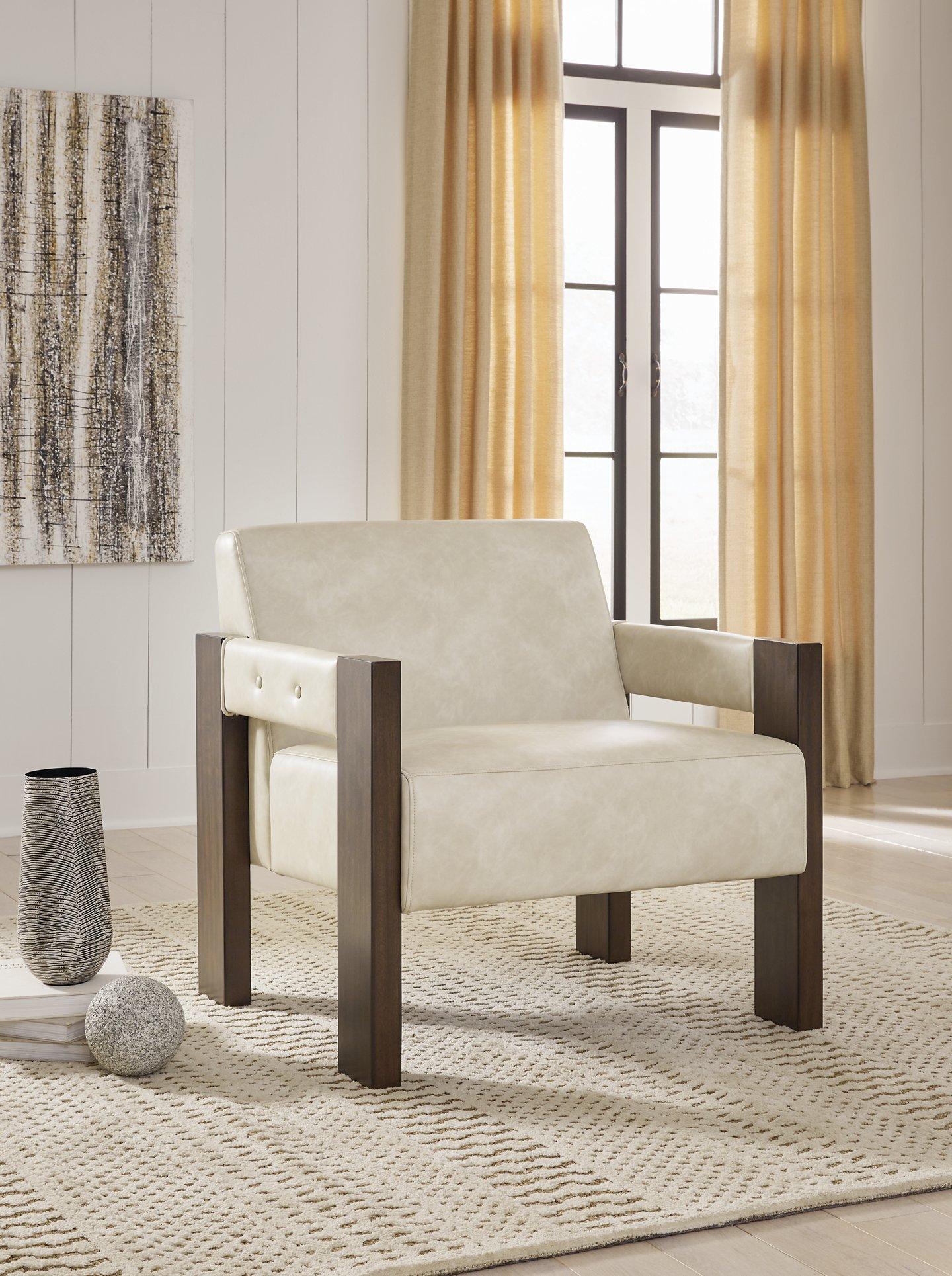 Adlanlock Accent Chair - Image 2