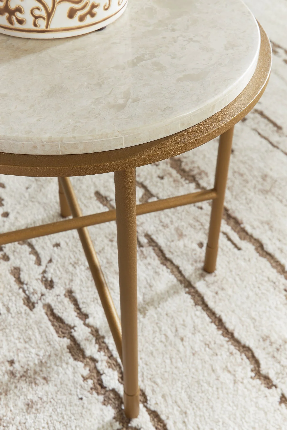 Alben End Table - Image 4