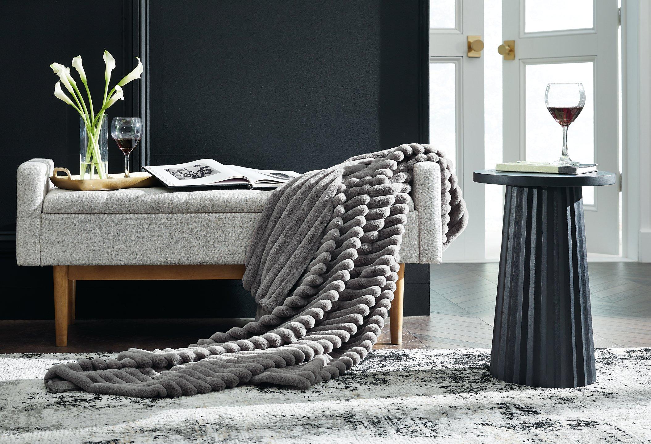 Alsonwell Throw (Set of 3) - Image 7