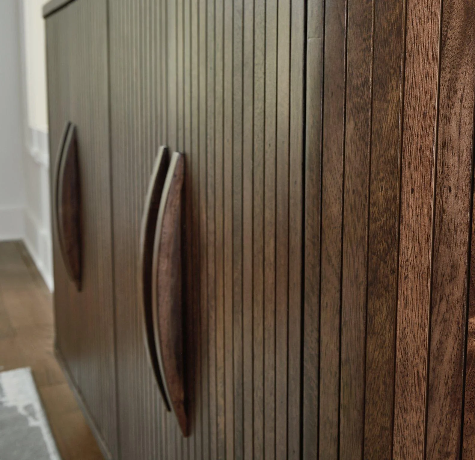 Amickly Accent Cabinet - Image 8