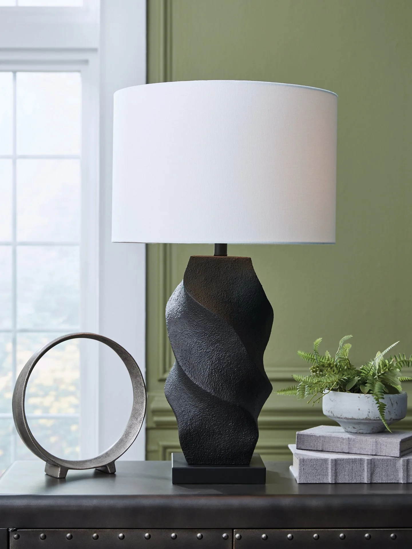 Amillion Table Lamp - Image 2