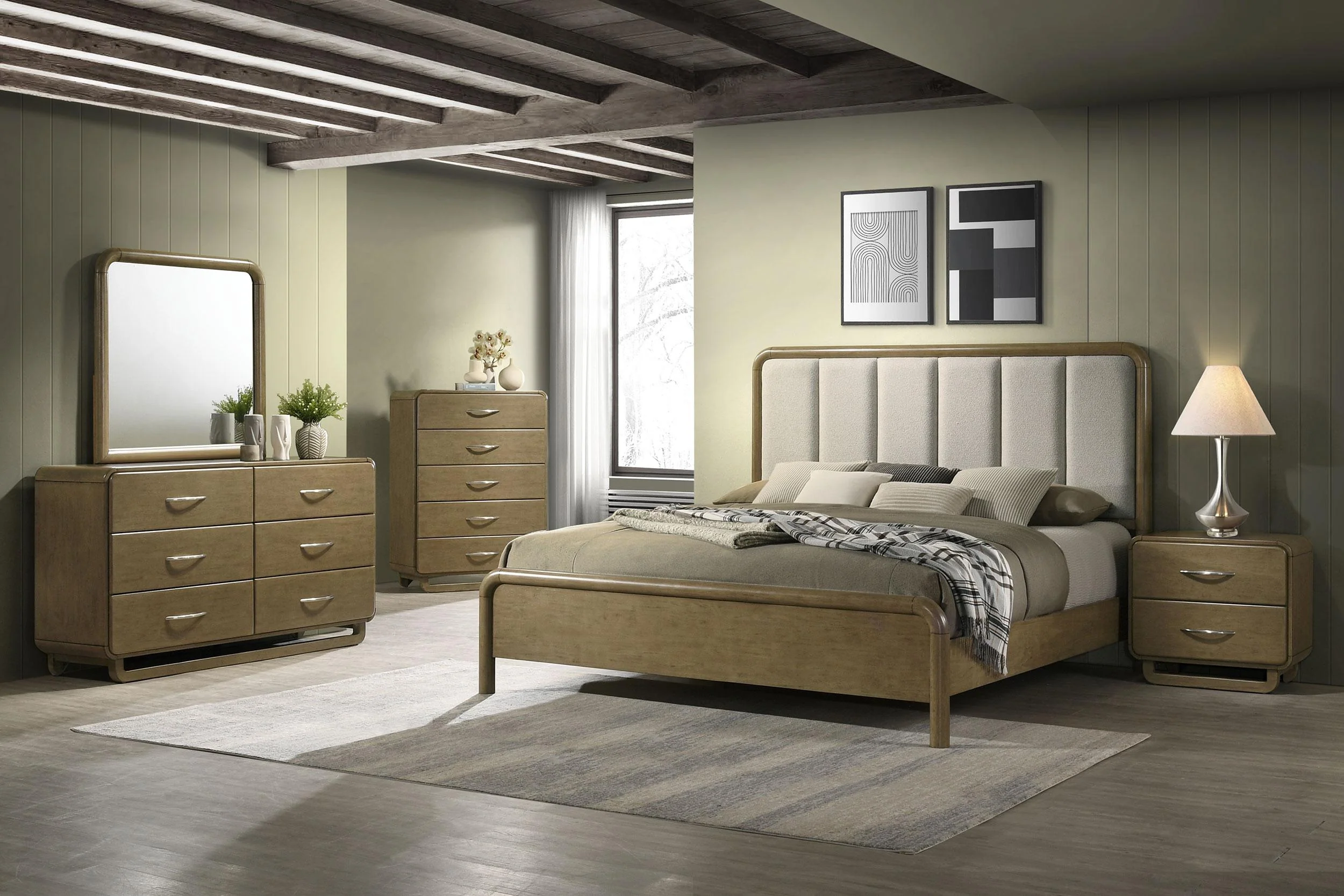 Amsbury Panel Bed - Image 10
