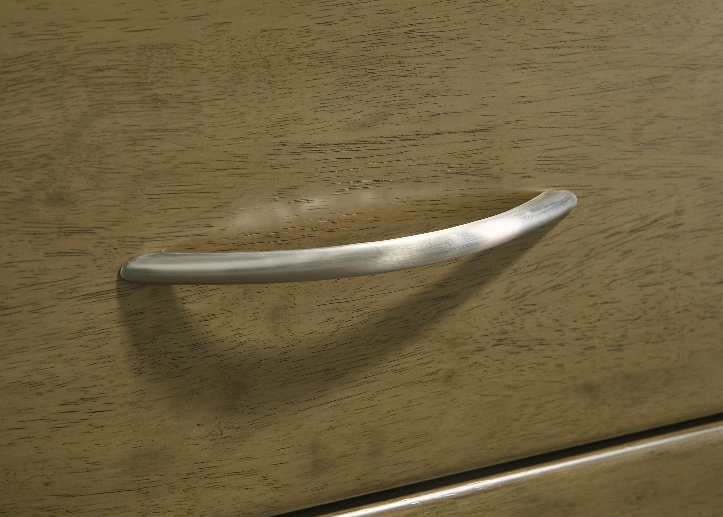 Amsbury Chest of Drawers - Image 10
