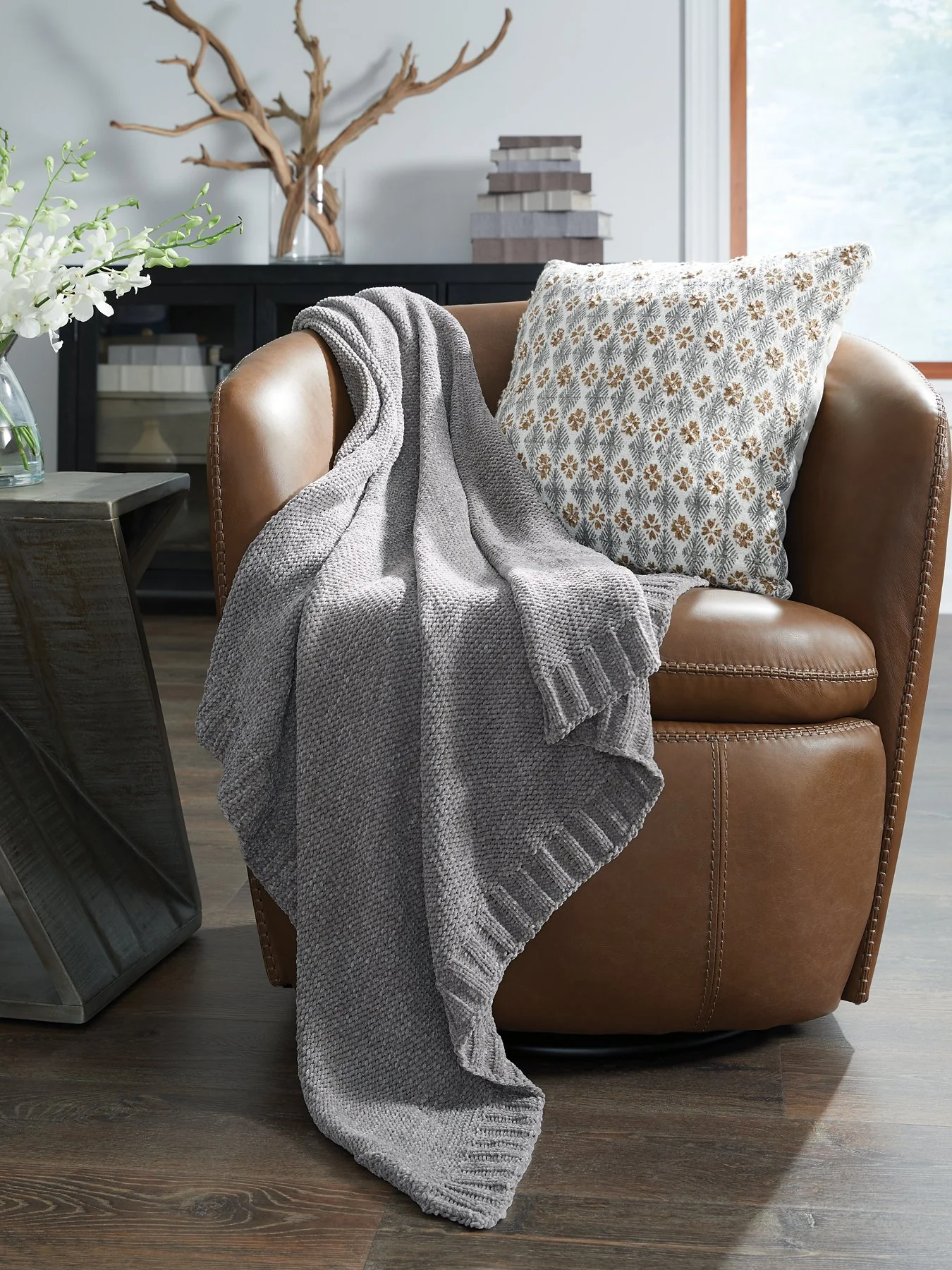 Anawood Throw - Image 6