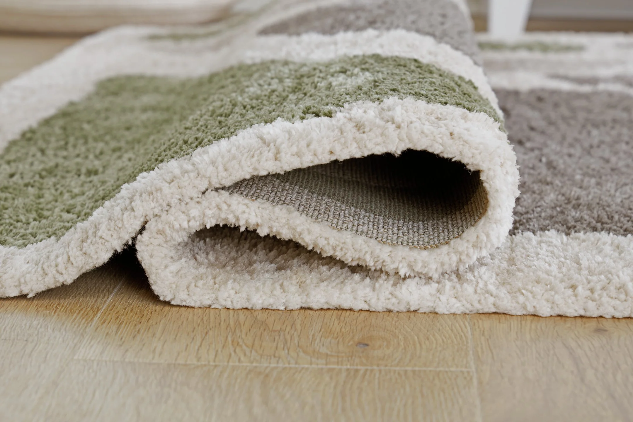 Anburgh Rug - Image 4