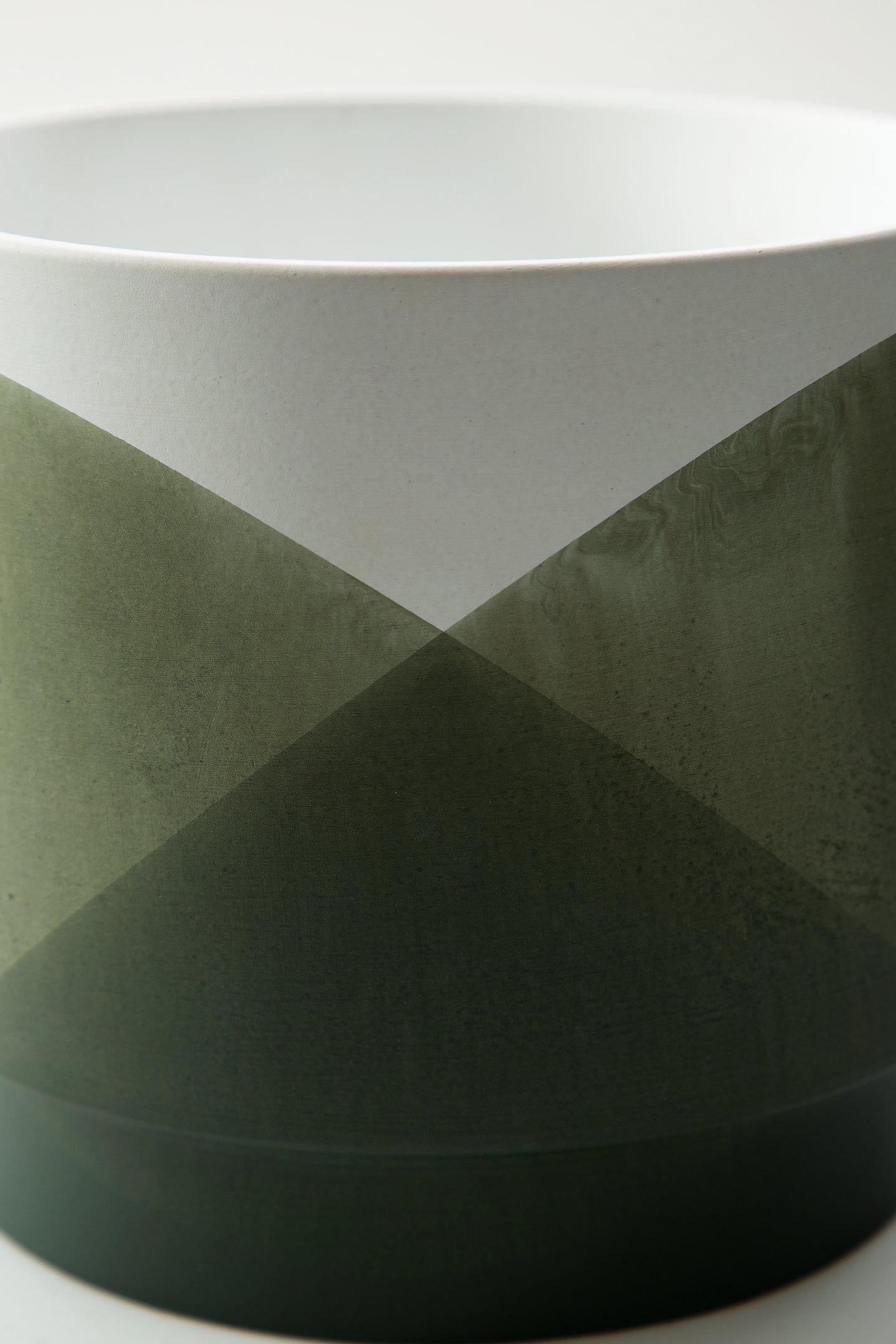 Ardenridge Planter (Set of 2) - Image 8