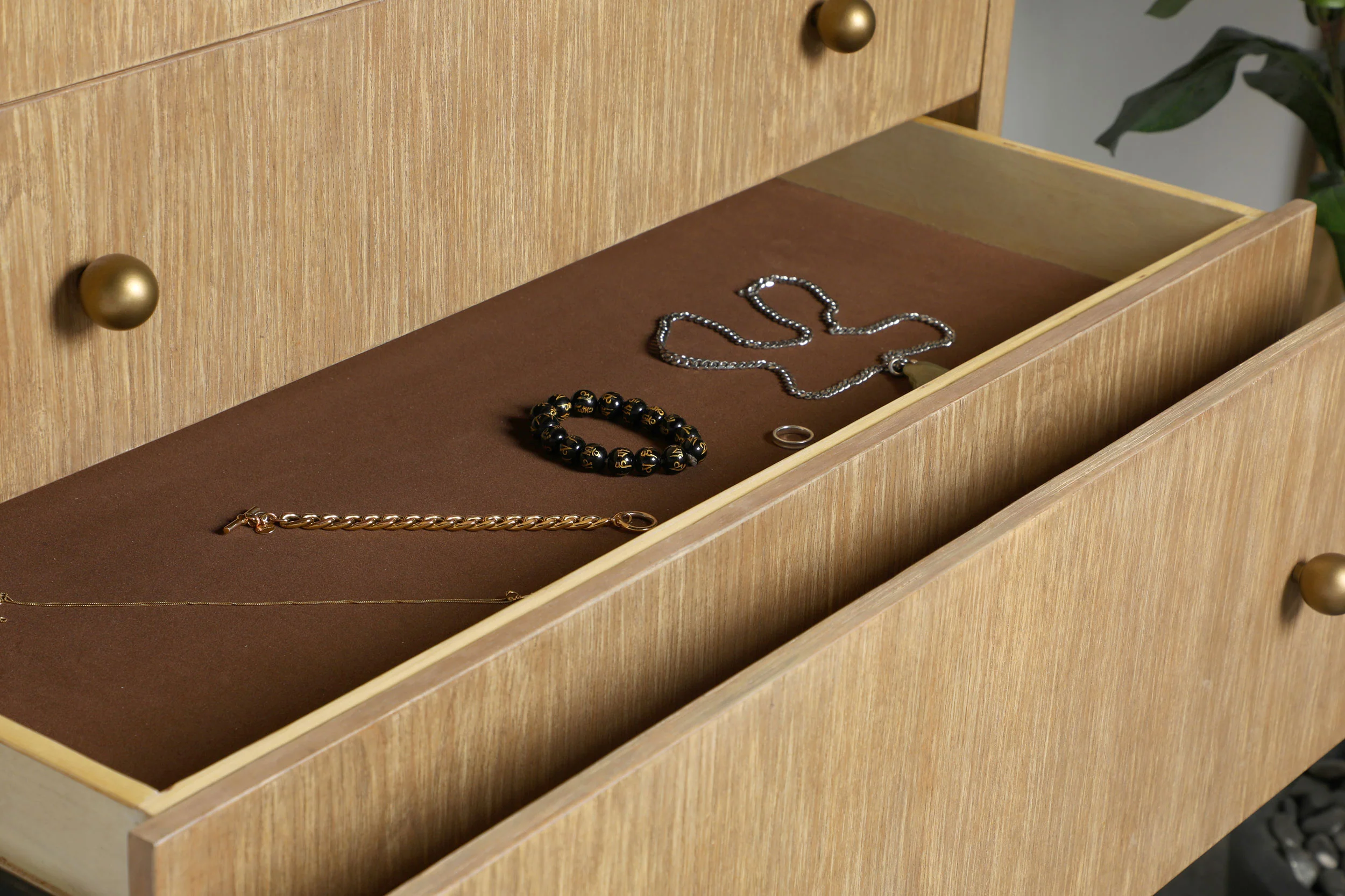 Arini Chest of Drawers - Image 10
