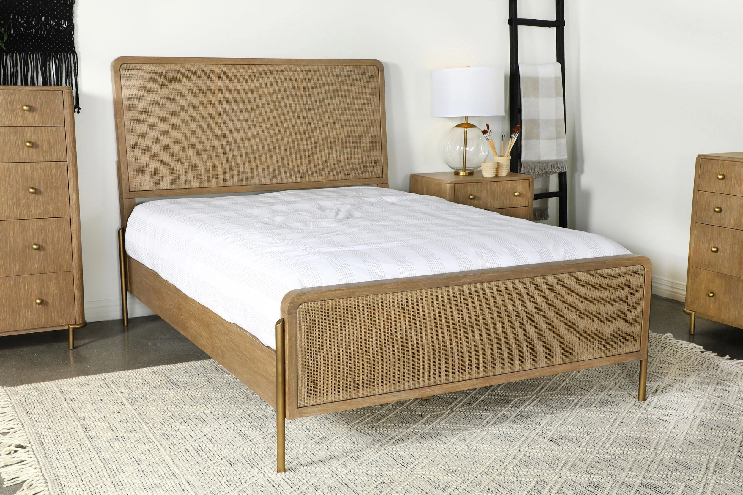 Arini Panel Bed - Image 2