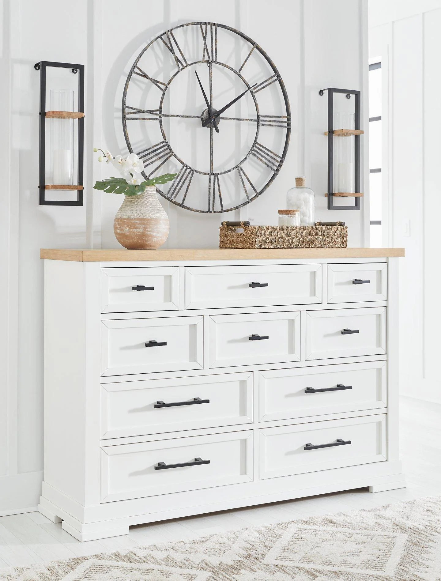 Ashbryn Dresser and Mirror - Image 5