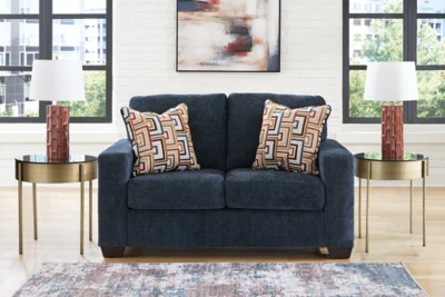 Aviemore Loveseat - Image 2