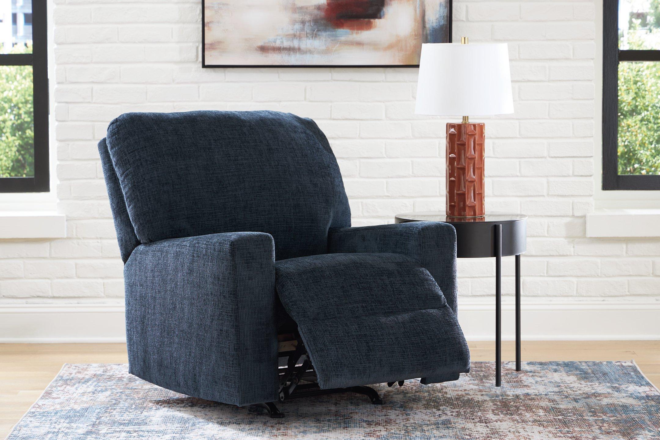 Aviemore Recliner - Image 25