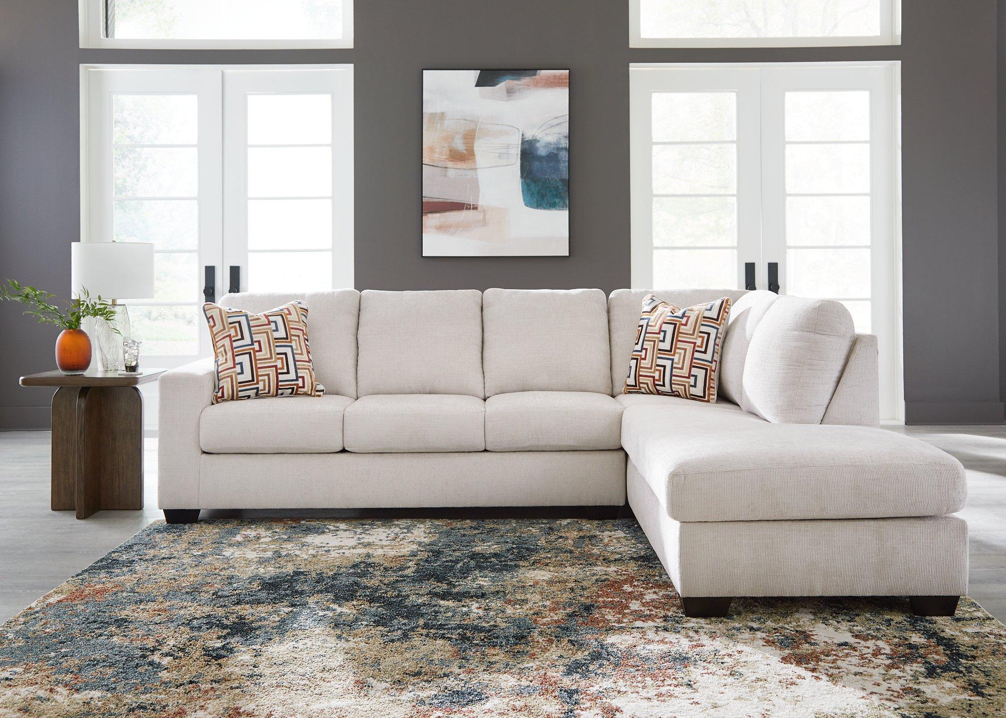 Aviemore Sectional with Chaise - Image 32
