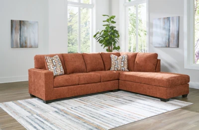 Aviemore Sectional with Chaise - Image 34