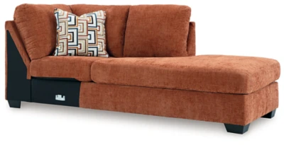Aviemore Sectional with Chaise - Image 36
