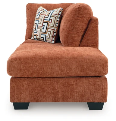 Aviemore Sectional with Chaise - Image 38