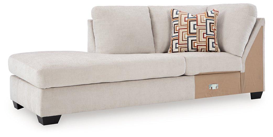 Aviemore Sectional with Chaise - Image 4