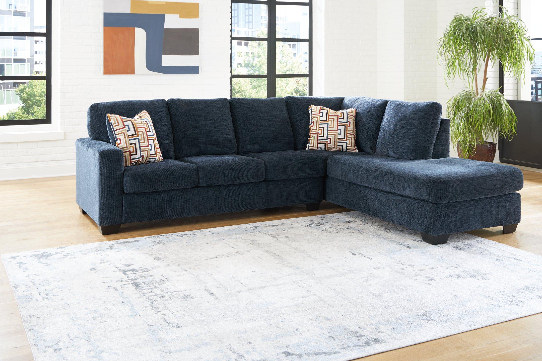 Aviemore Sectional with Chaise - Image 61