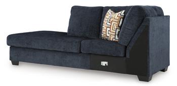 Aviemore Sectional with Chaise - Image 86
