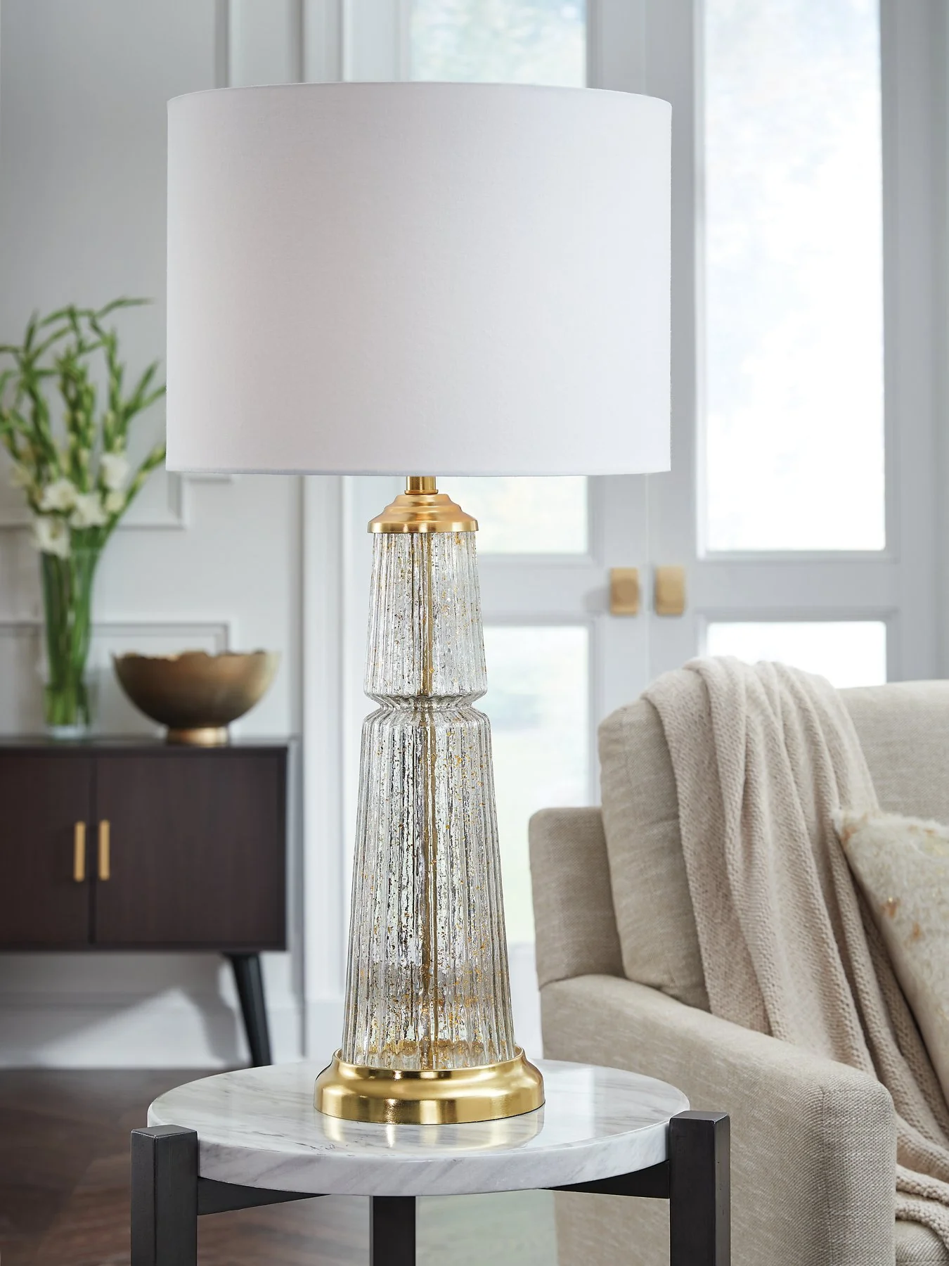 Bakersboro Table Lamp - Image 2