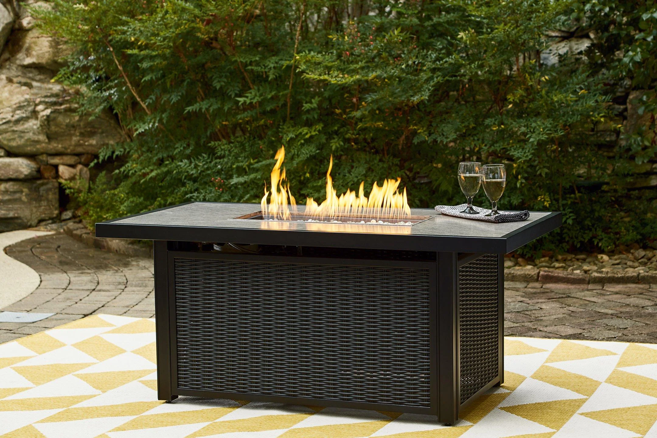 Beachcroft Outdoor Fire Pit Table - Image 9