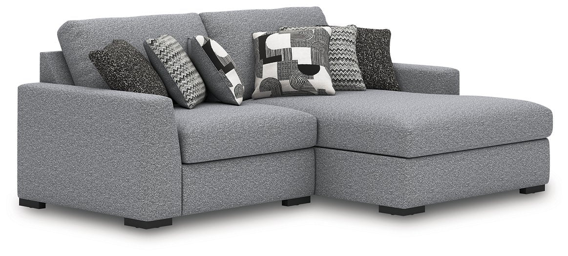 Bealton Sectional with Chaise - Image 12