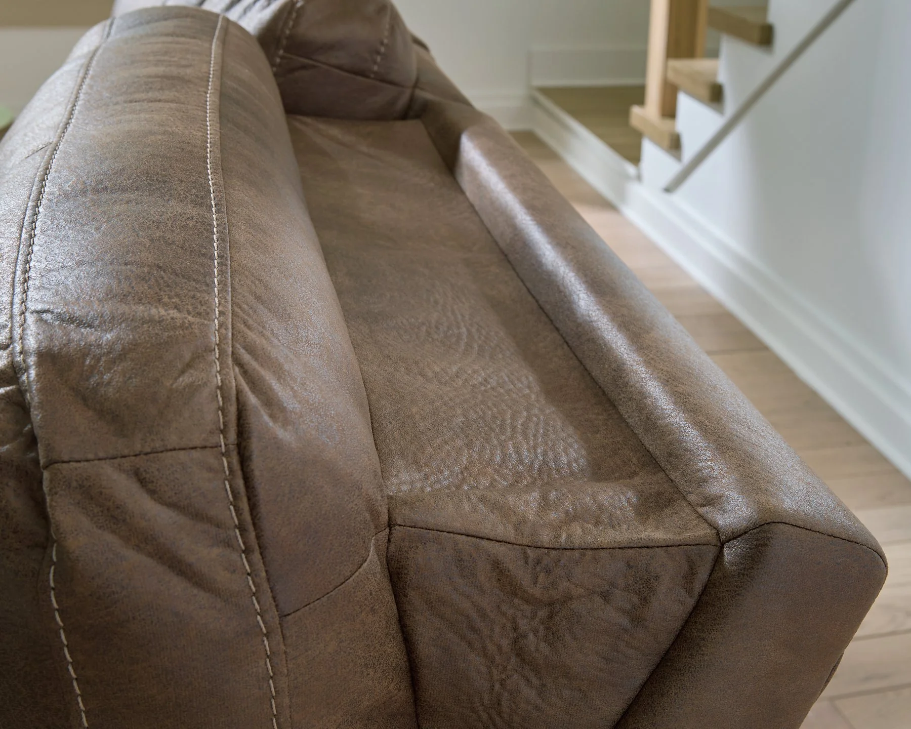 Beckley Place Reclining Living Room Set - Image 4