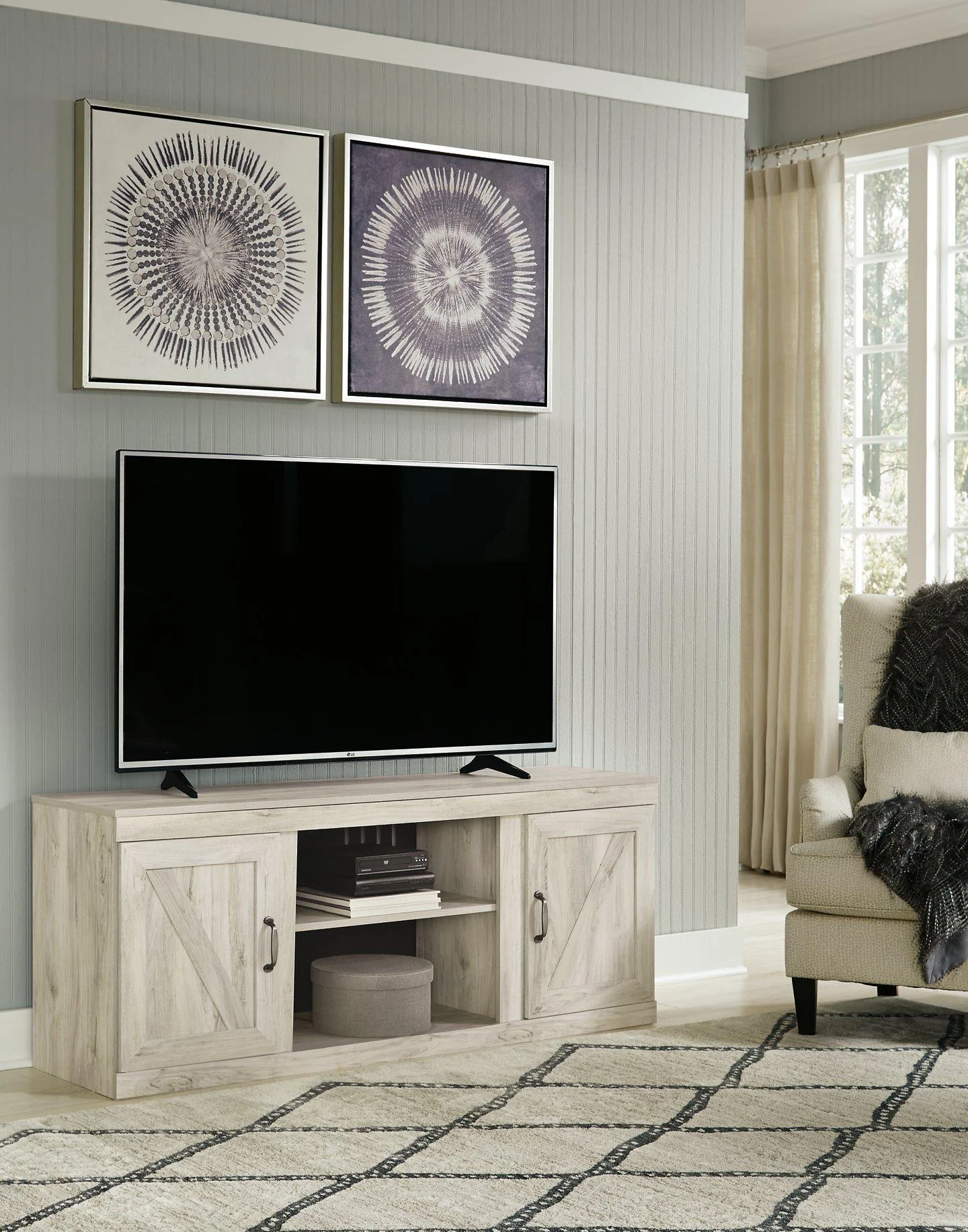 Bellaby 3-Piece Entertainment Center - Image 8