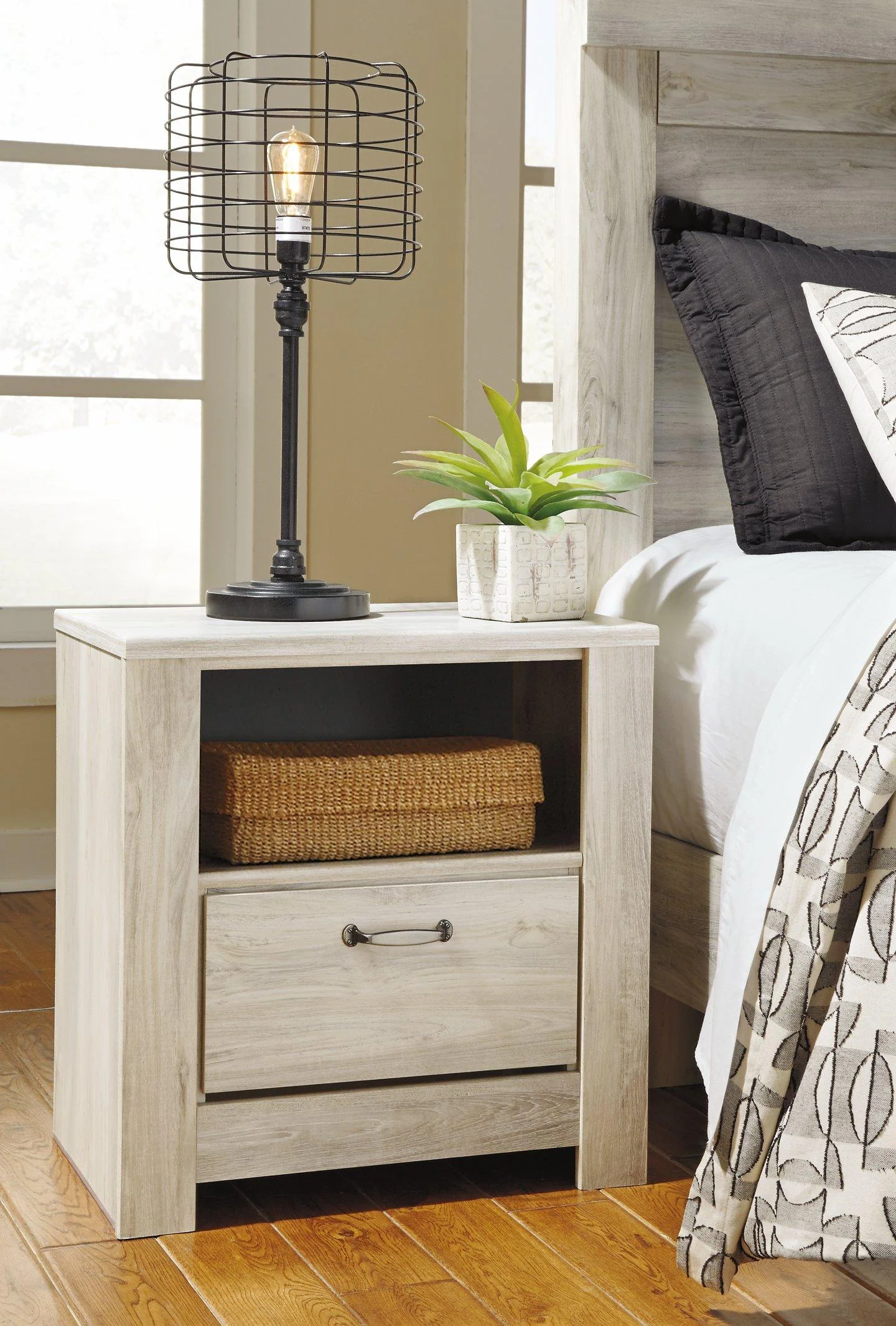 Bellaby Bedroom Set - Image 20