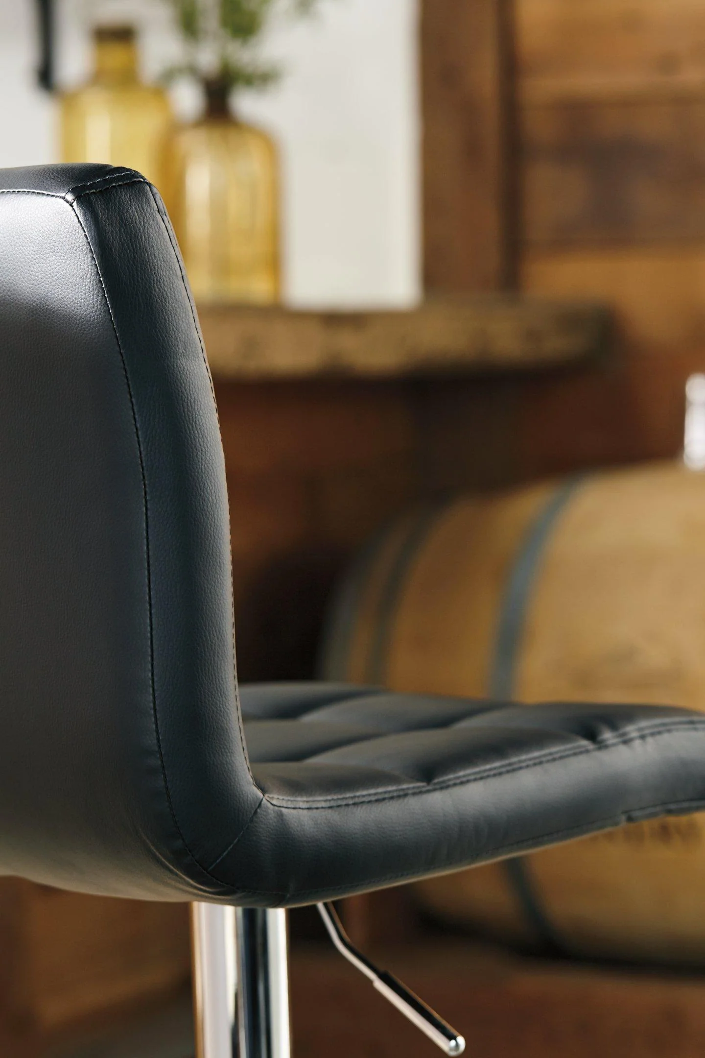 Bellatier Adjustable Height Bar Stool - Image 5