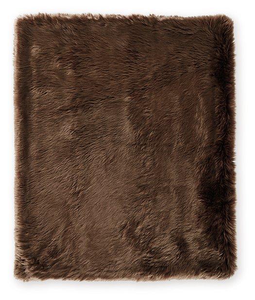 Bellethrone Throw (Set of 3) - Image 5