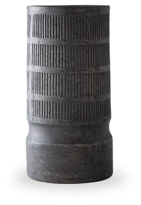 Beninworth Vase