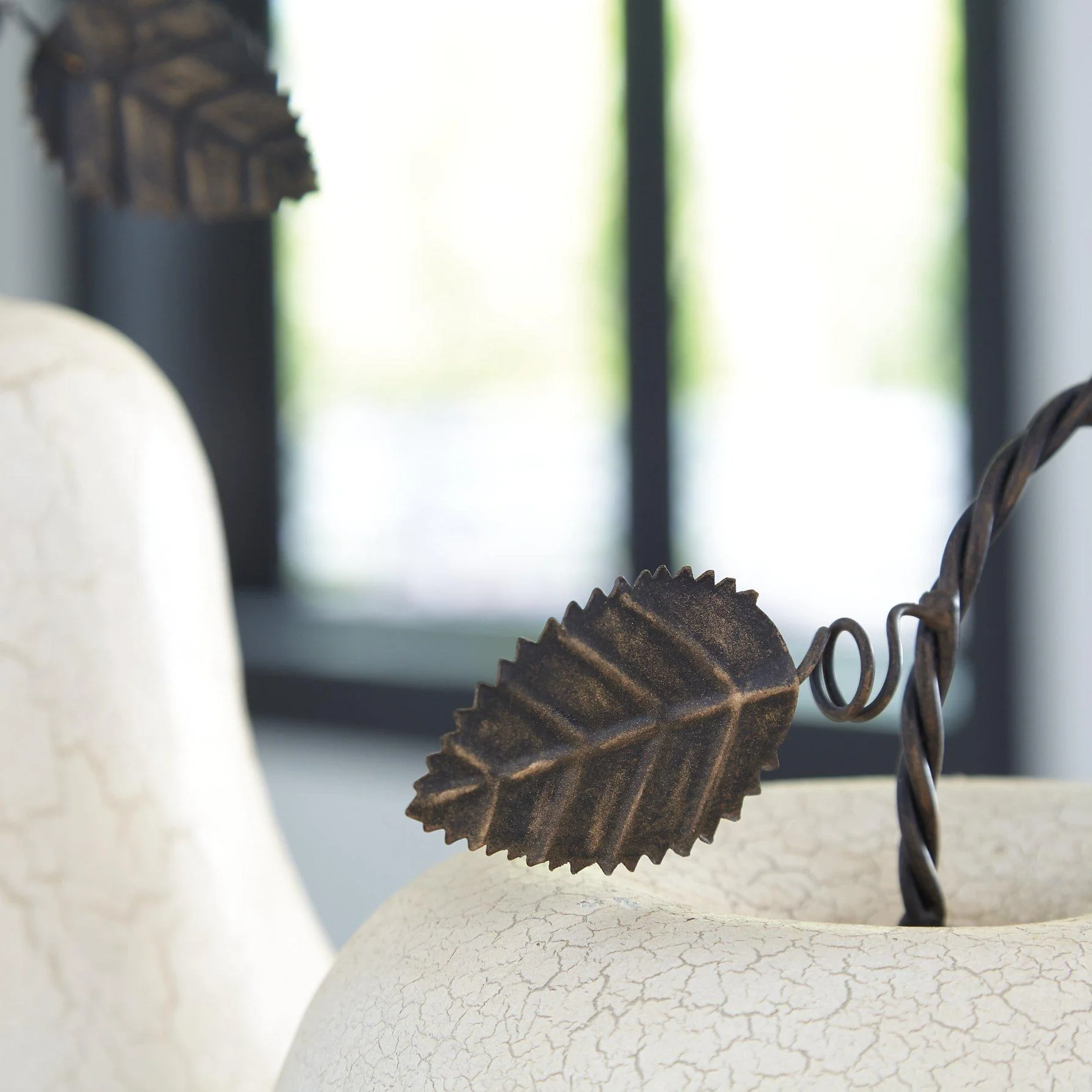 Bidelia Sculpture (Set of 2) - Image 5