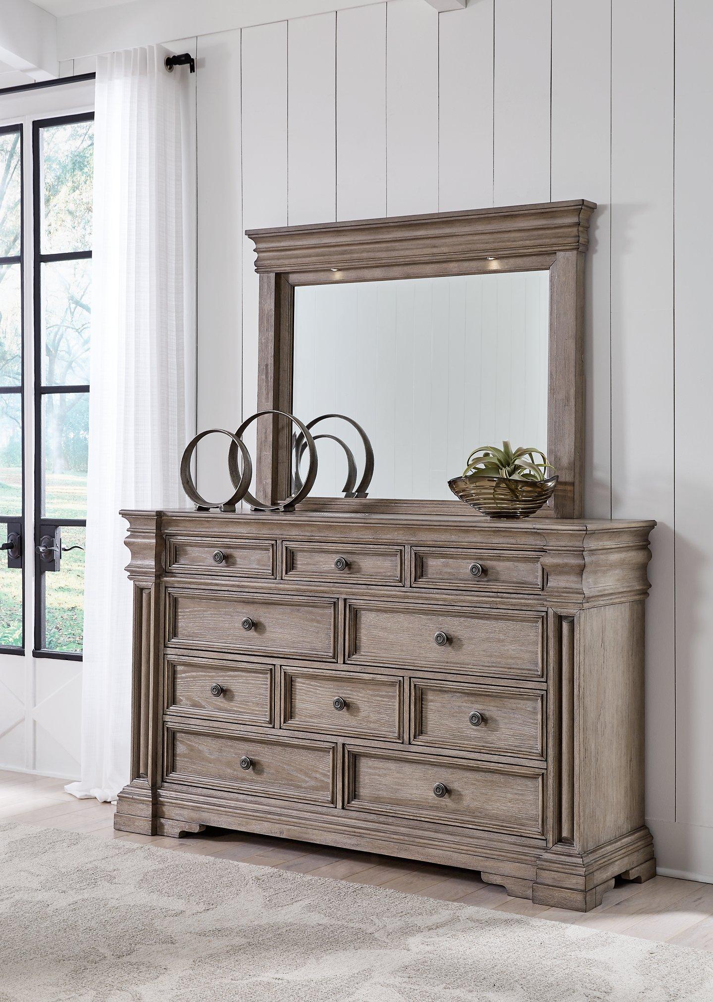 Blairhurst Dresser and Mirror - Image 18