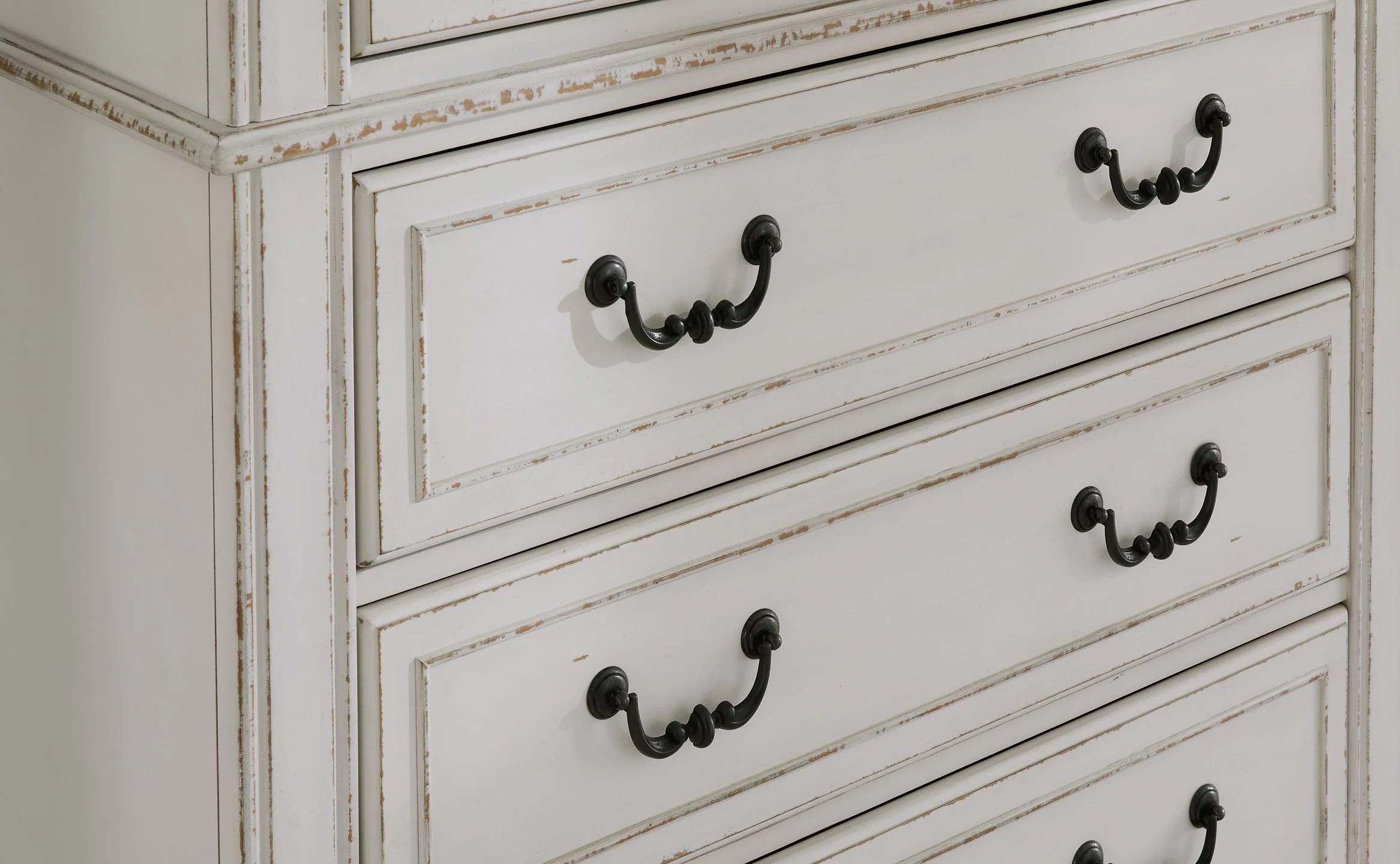 Blendon Chest of Drawers - Image 6