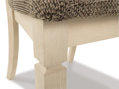 Bolanburg Dining Set - Image 8