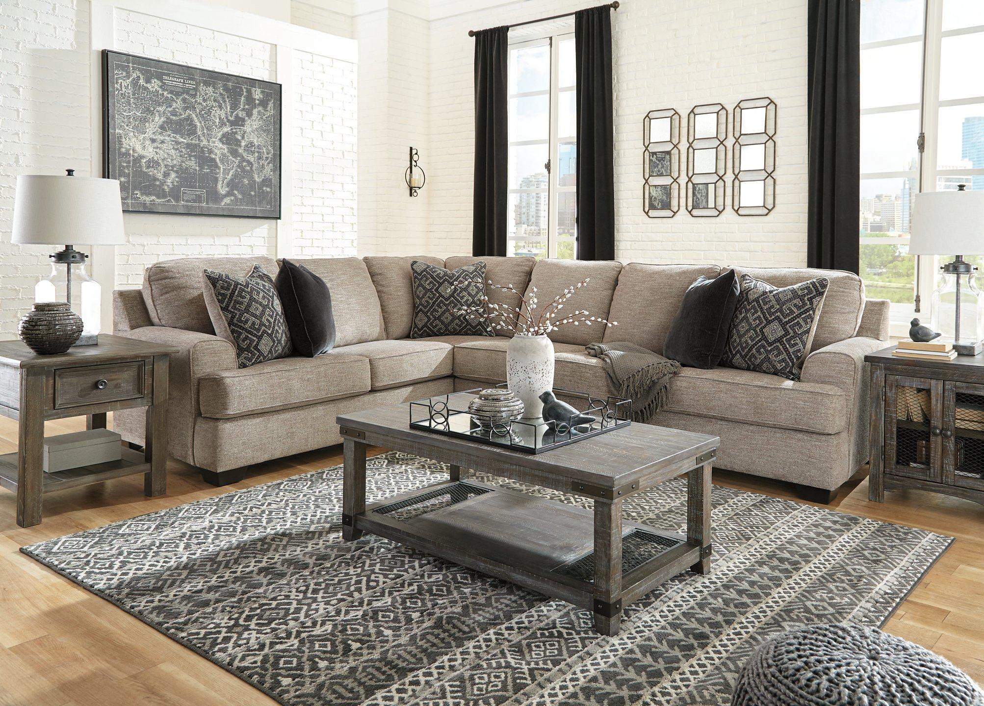 Bovarian Sectional - Image 24