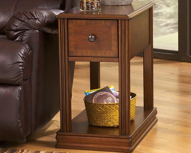 Breegin Chairside End Table - Image 14