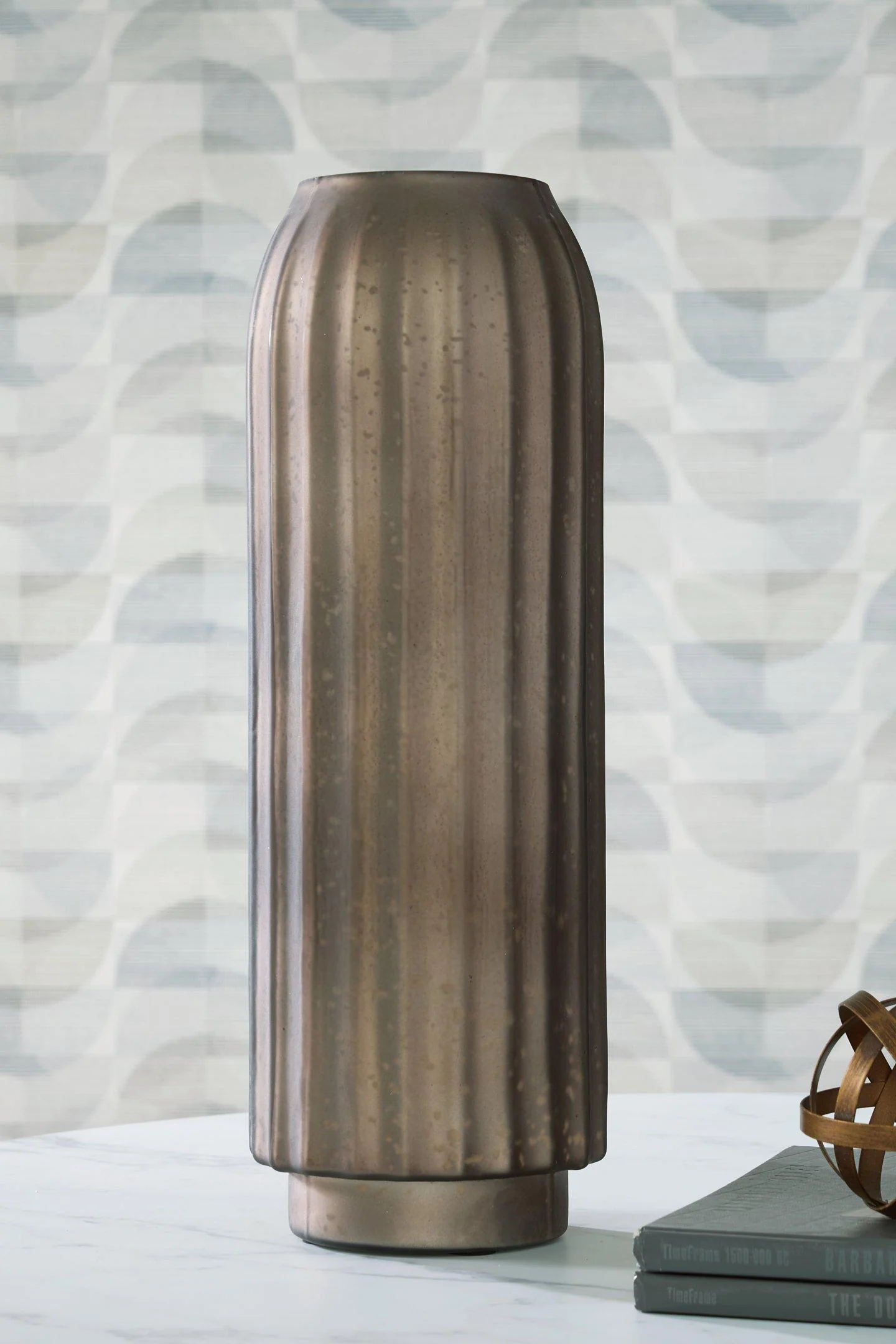 Briarcott Vase - Image 14