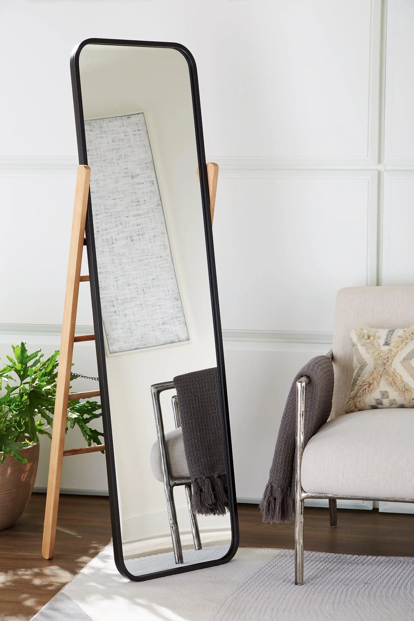Bronick Floor Mirror - Image 2