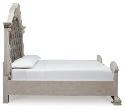 Bruchandi Bedroom Set - Image 7