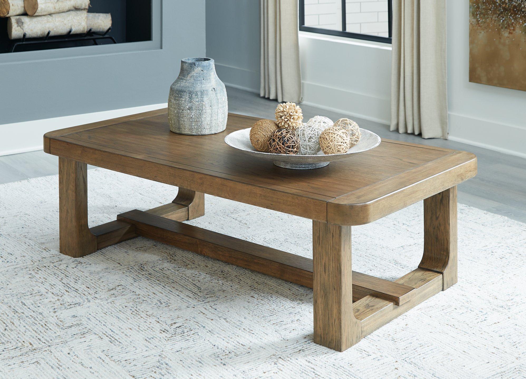Cabalynn Coffee Table - Image 2