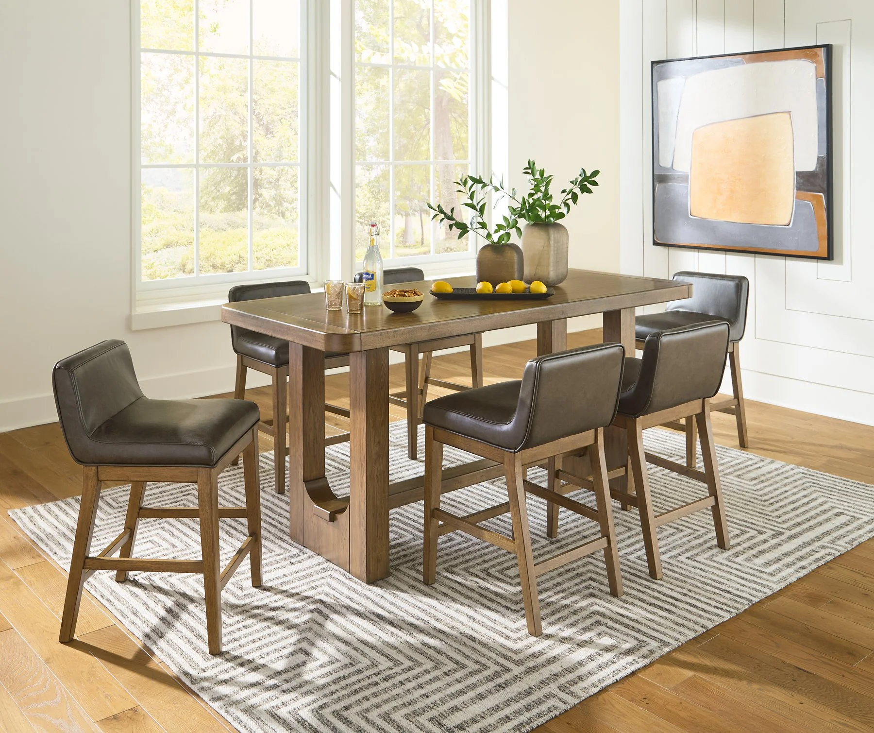 Cabalynn Dining Room Set - Image 25