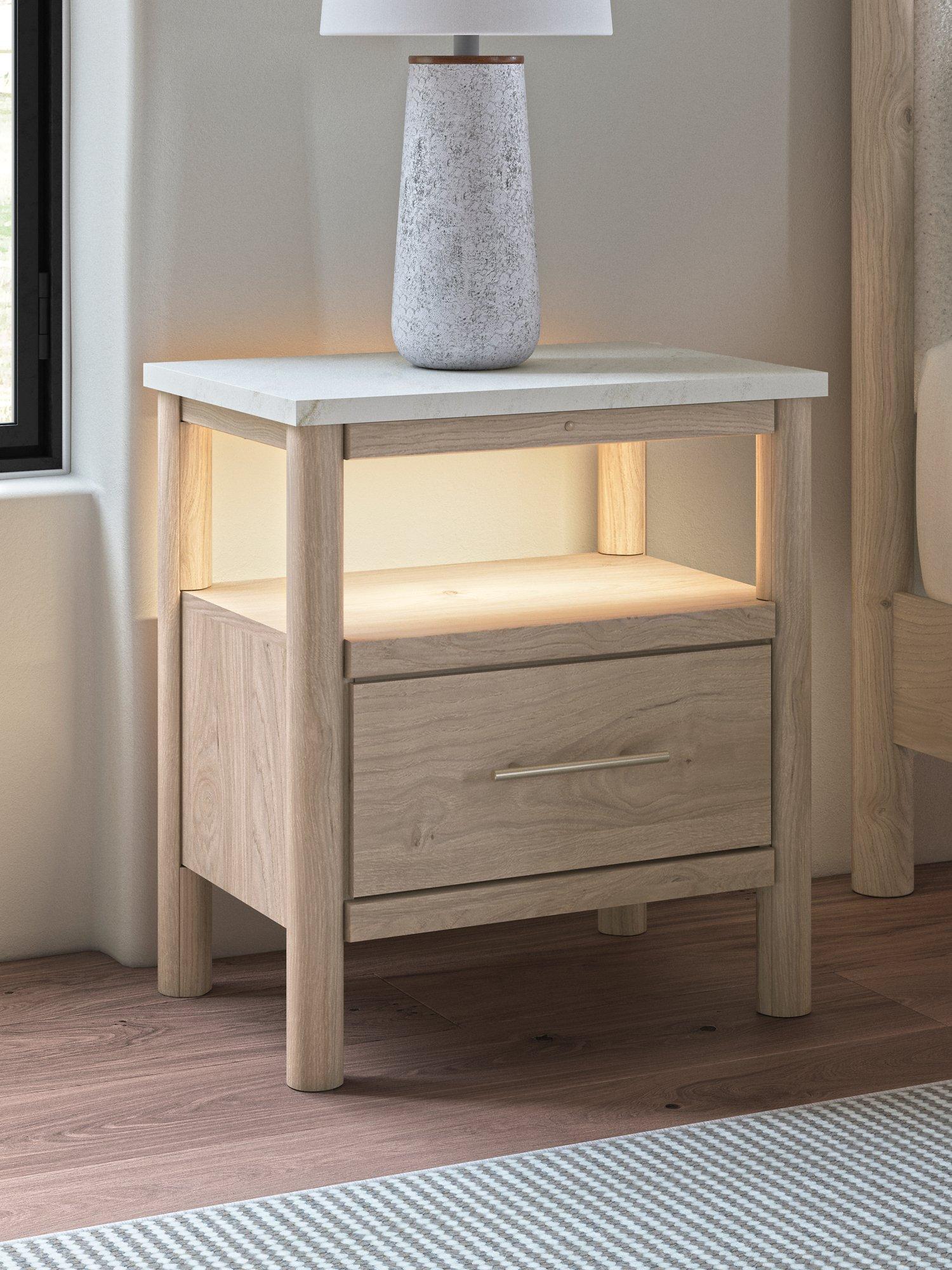 Cadmori Nightstand - Image 12
