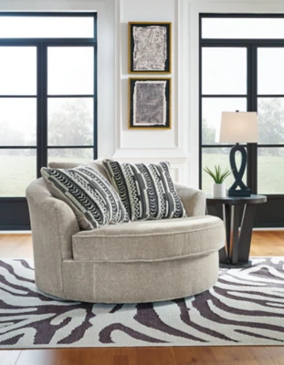 Calnita Oversized Swivel Accent Chair - Image 2