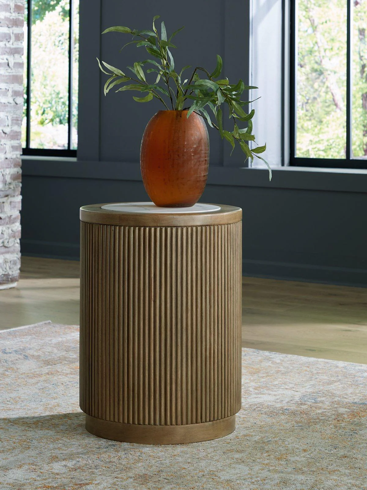 Camdill End Table - Image 2