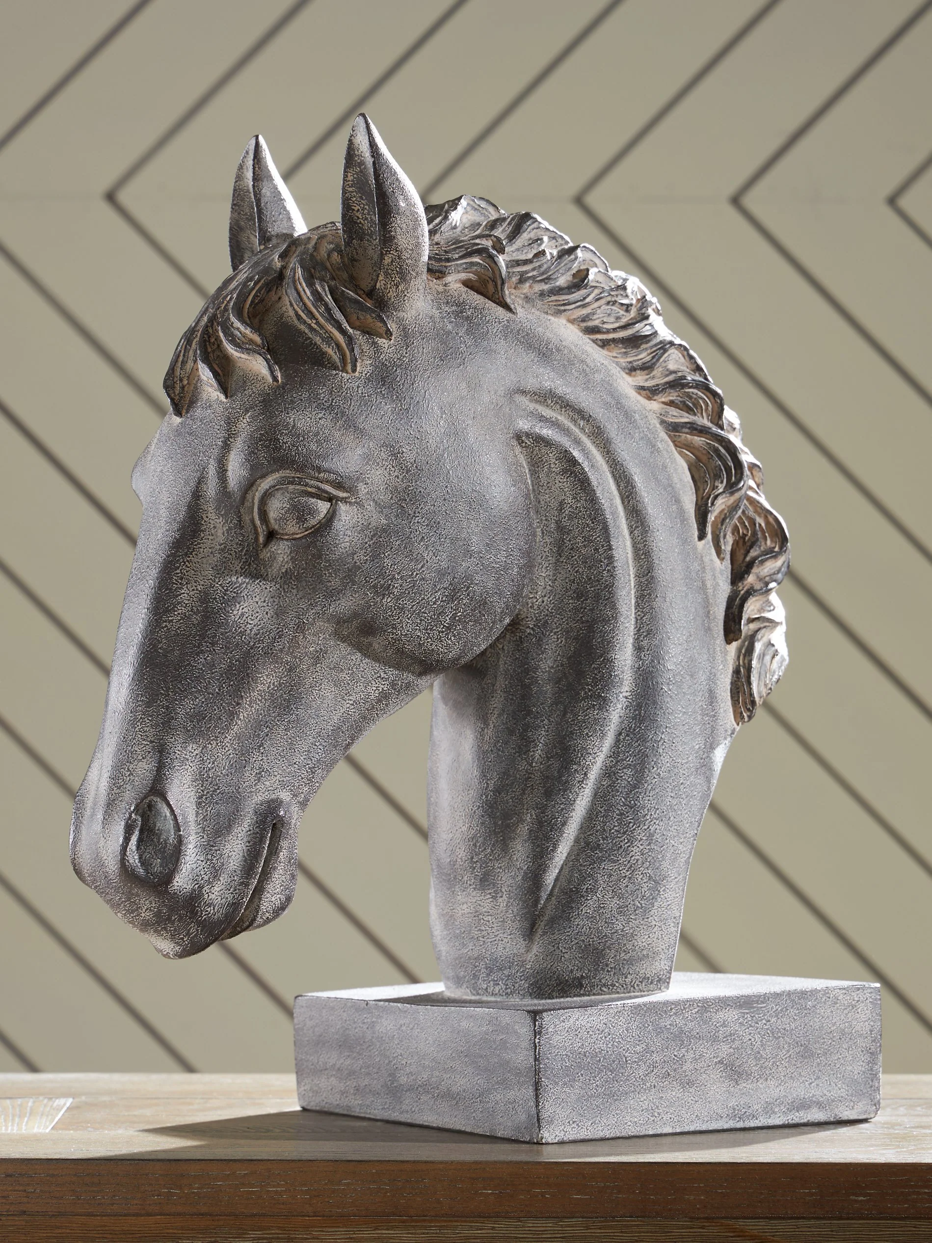 Carnlow Sculpture - Image 2