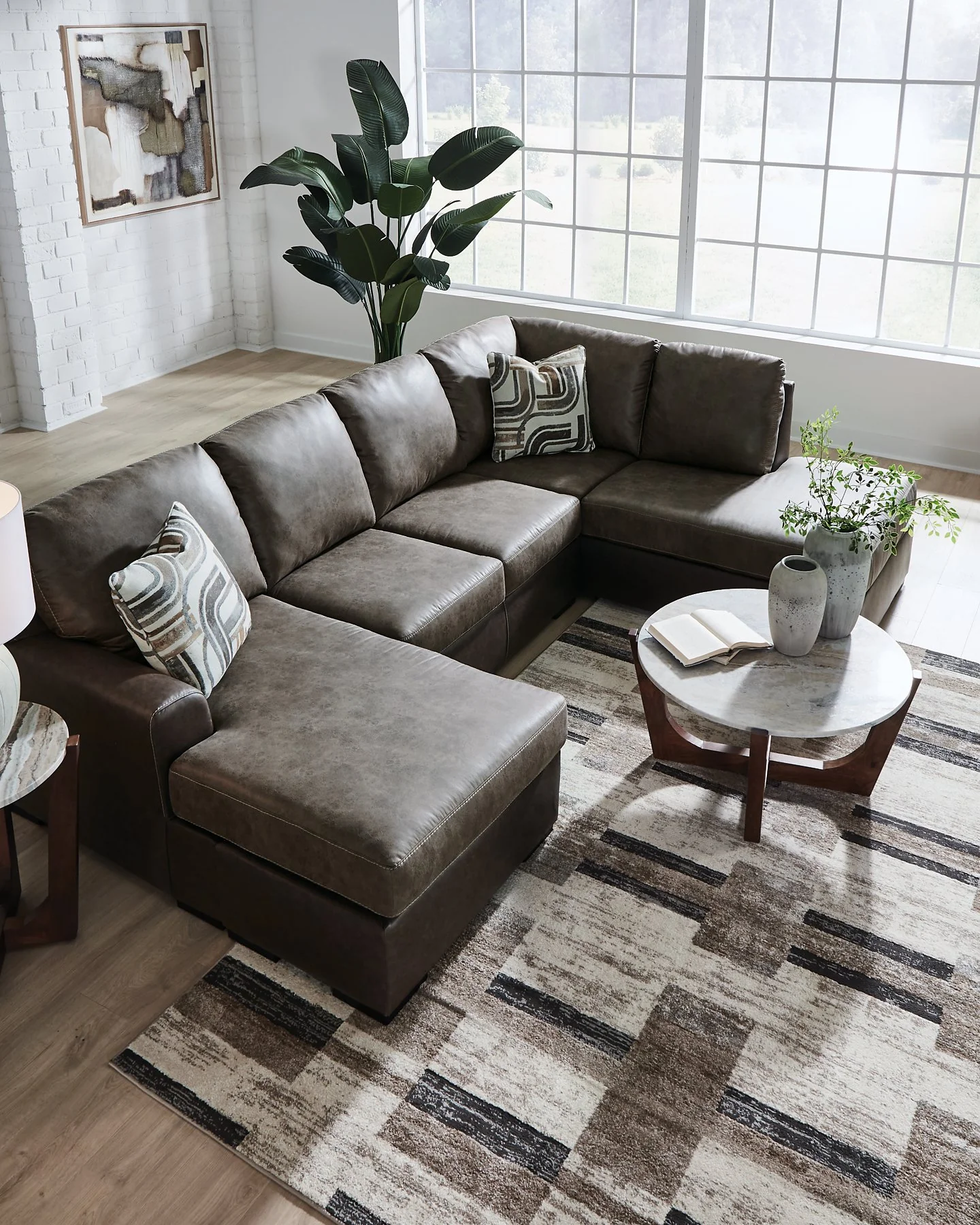 Castille Way Sectional with Chaise - Image 11
