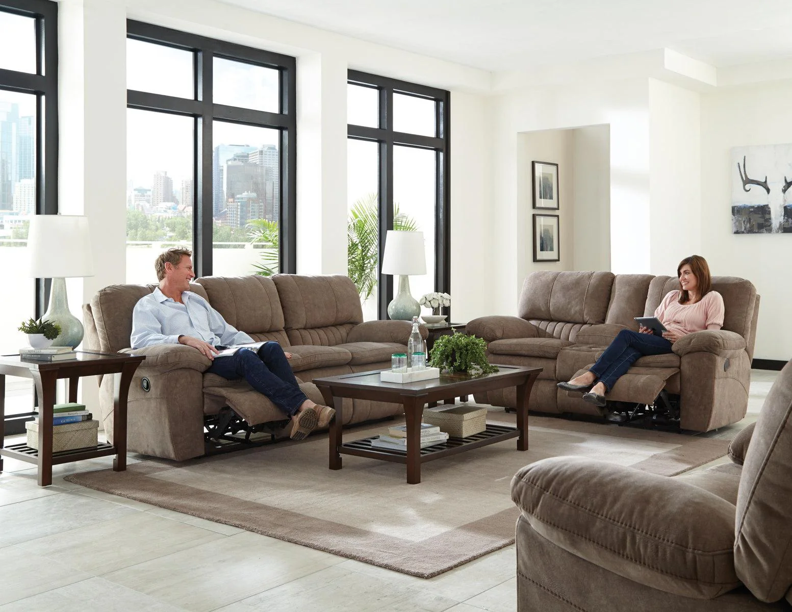 Catnapper Reyes Lay Flat Reclining Sofa in Portabella 2401 - Image 5